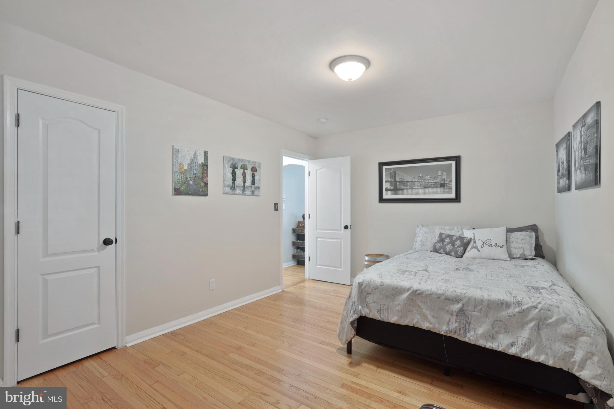 LONG BAR HARBOR - Residential