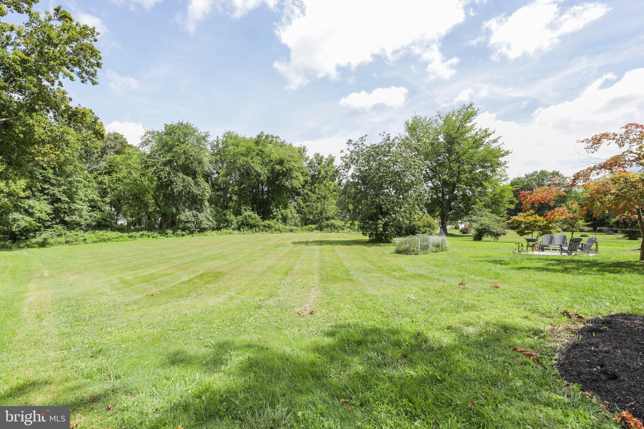 LONG BAR HARBOR - Residential