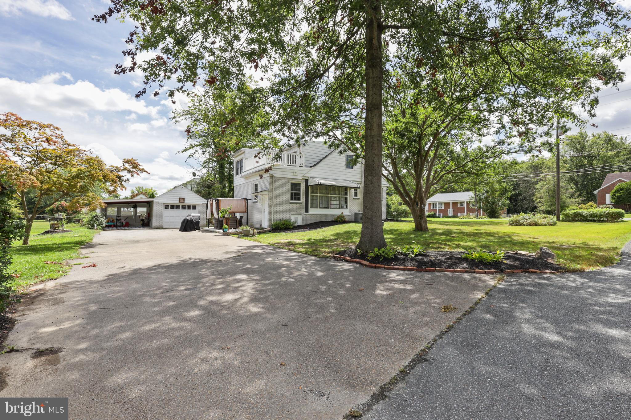 LONG BAR HARBOR - Residential
