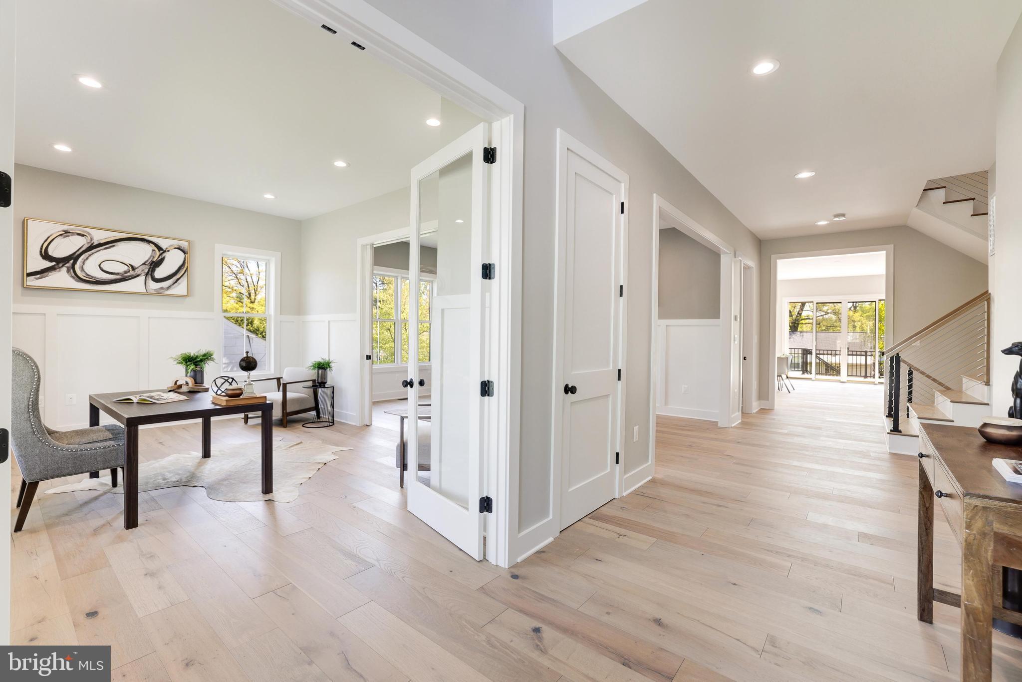 PIMMIT HILLS - Residential