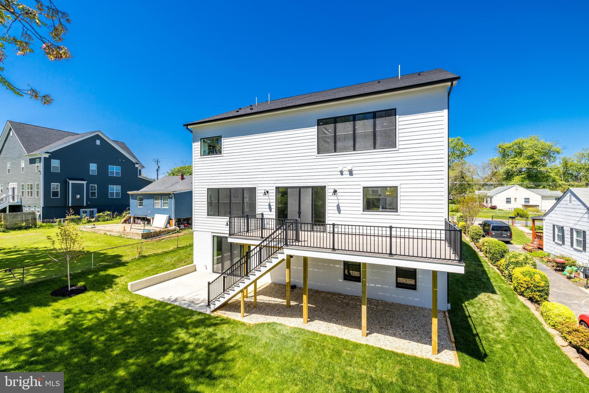 PIMMIT HILLS - Residential