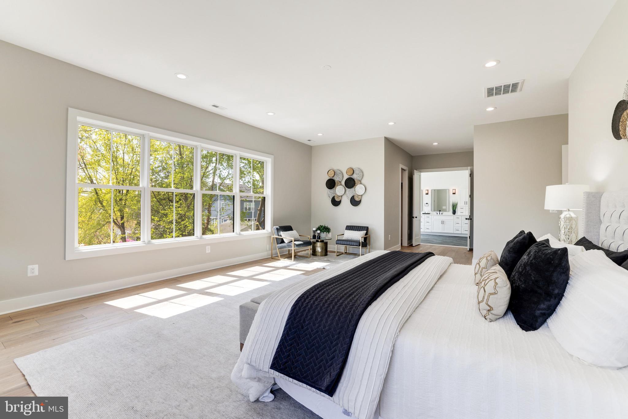 PIMMIT HILLS - Residential