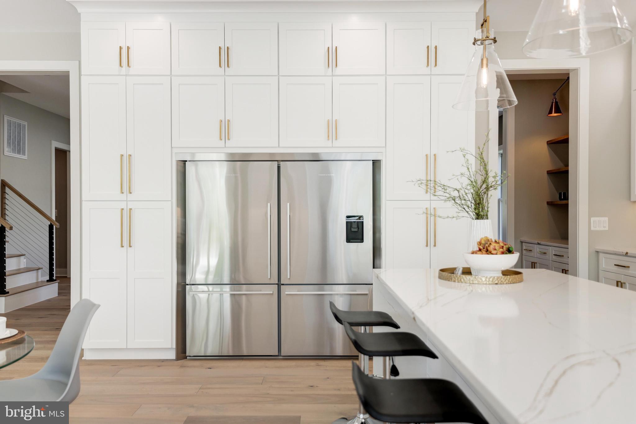 PIMMIT HILLS - Residential