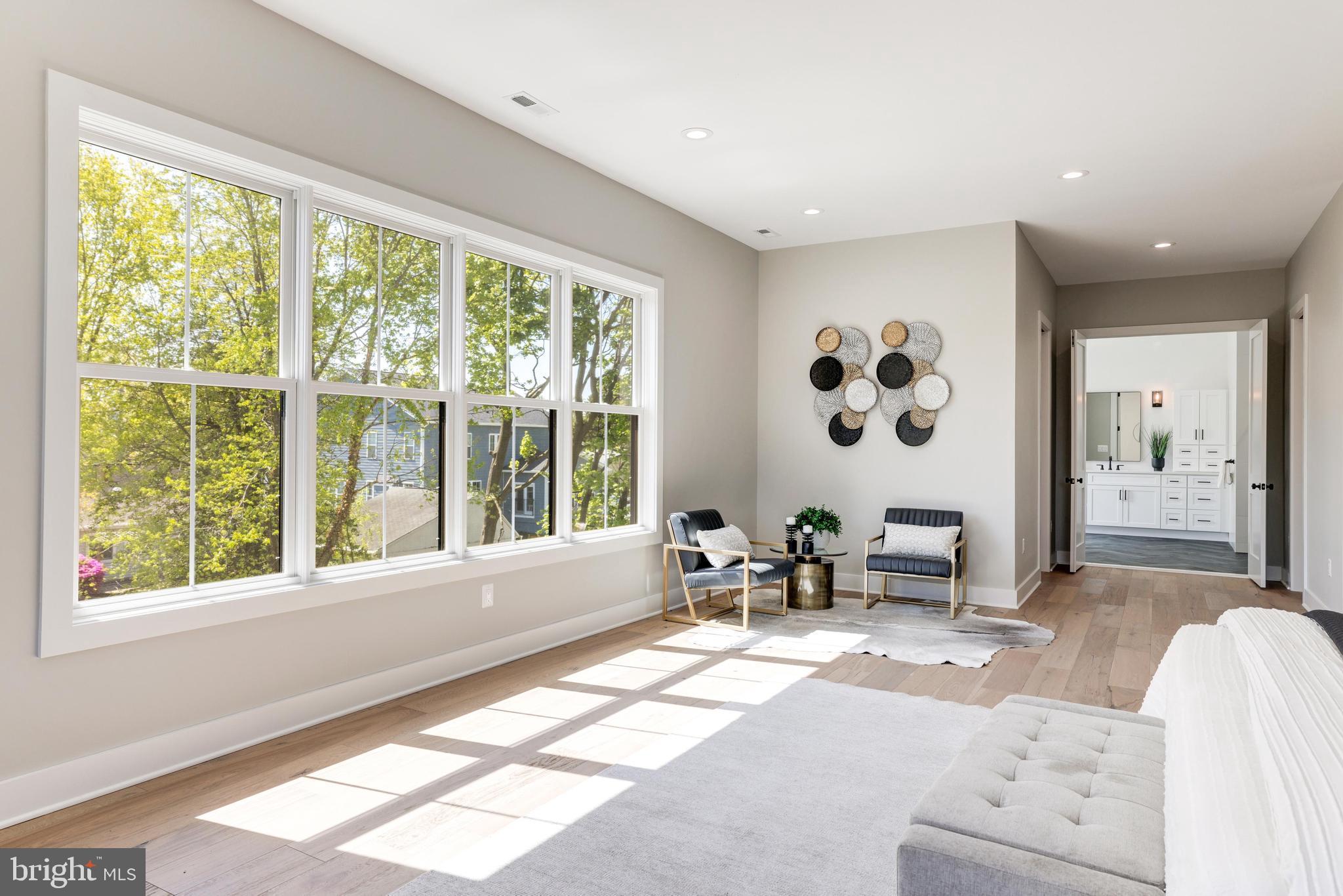 PIMMIT HILLS - Residential