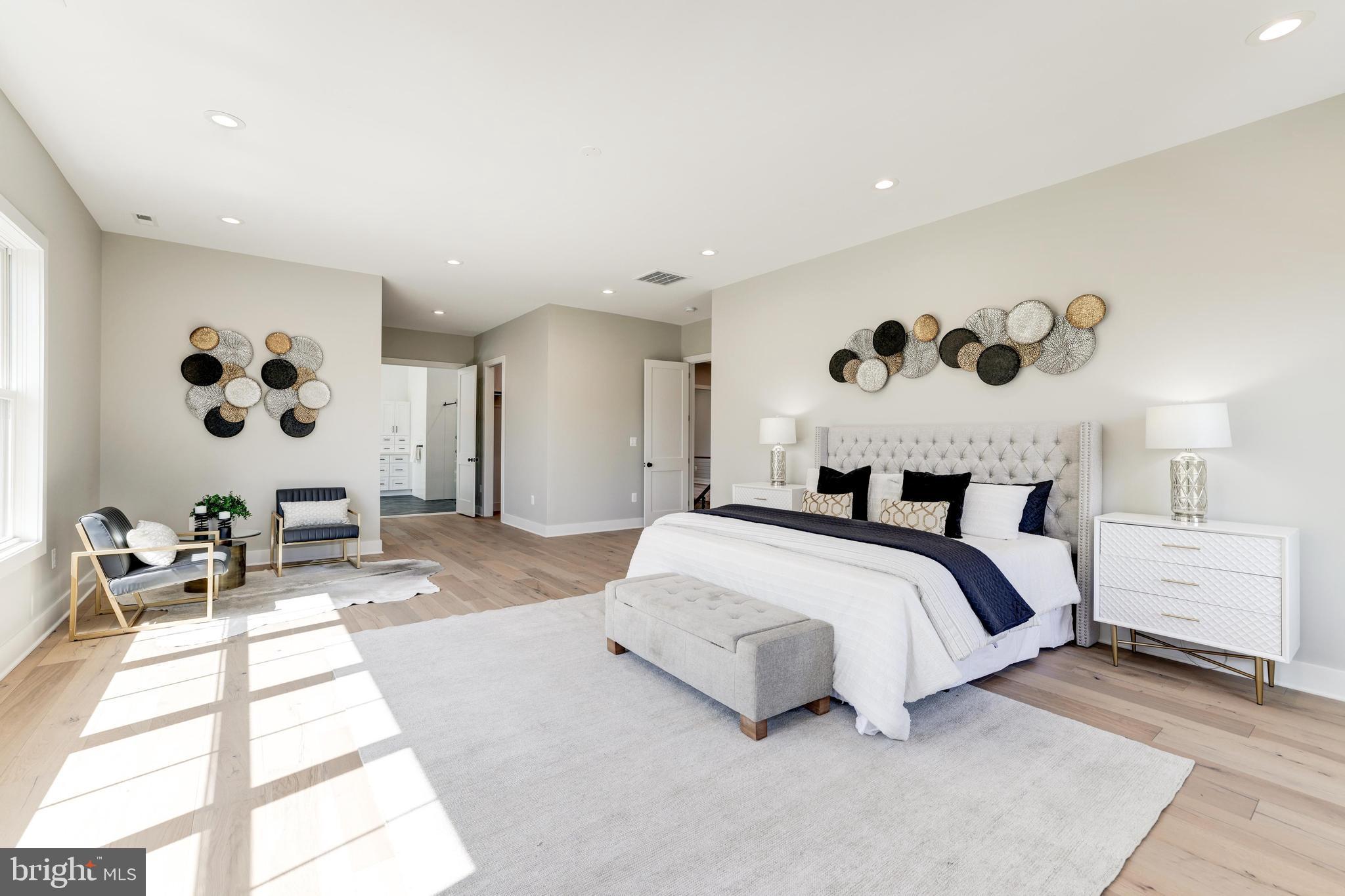 PIMMIT HILLS - Residential