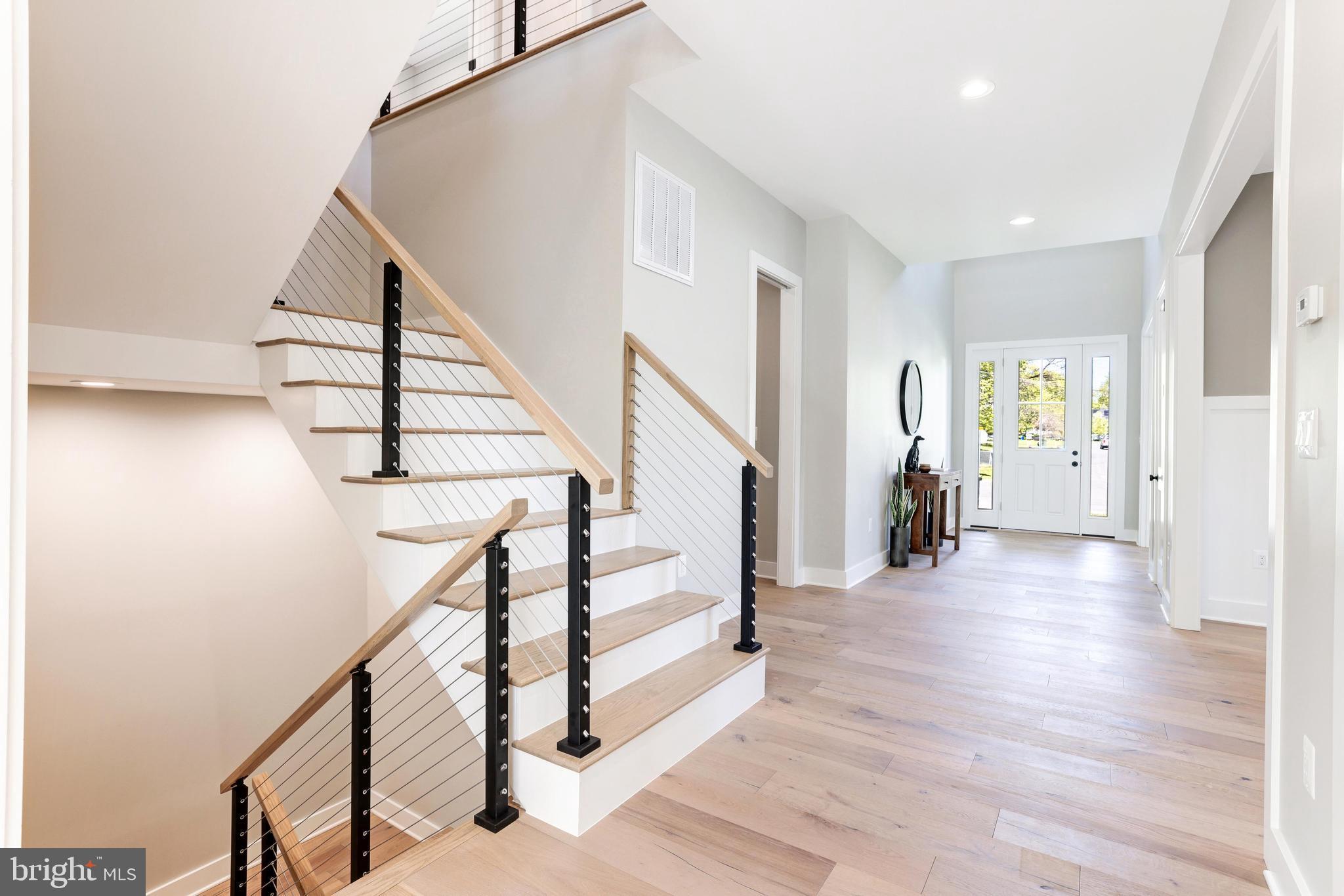 PIMMIT HILLS - Residential