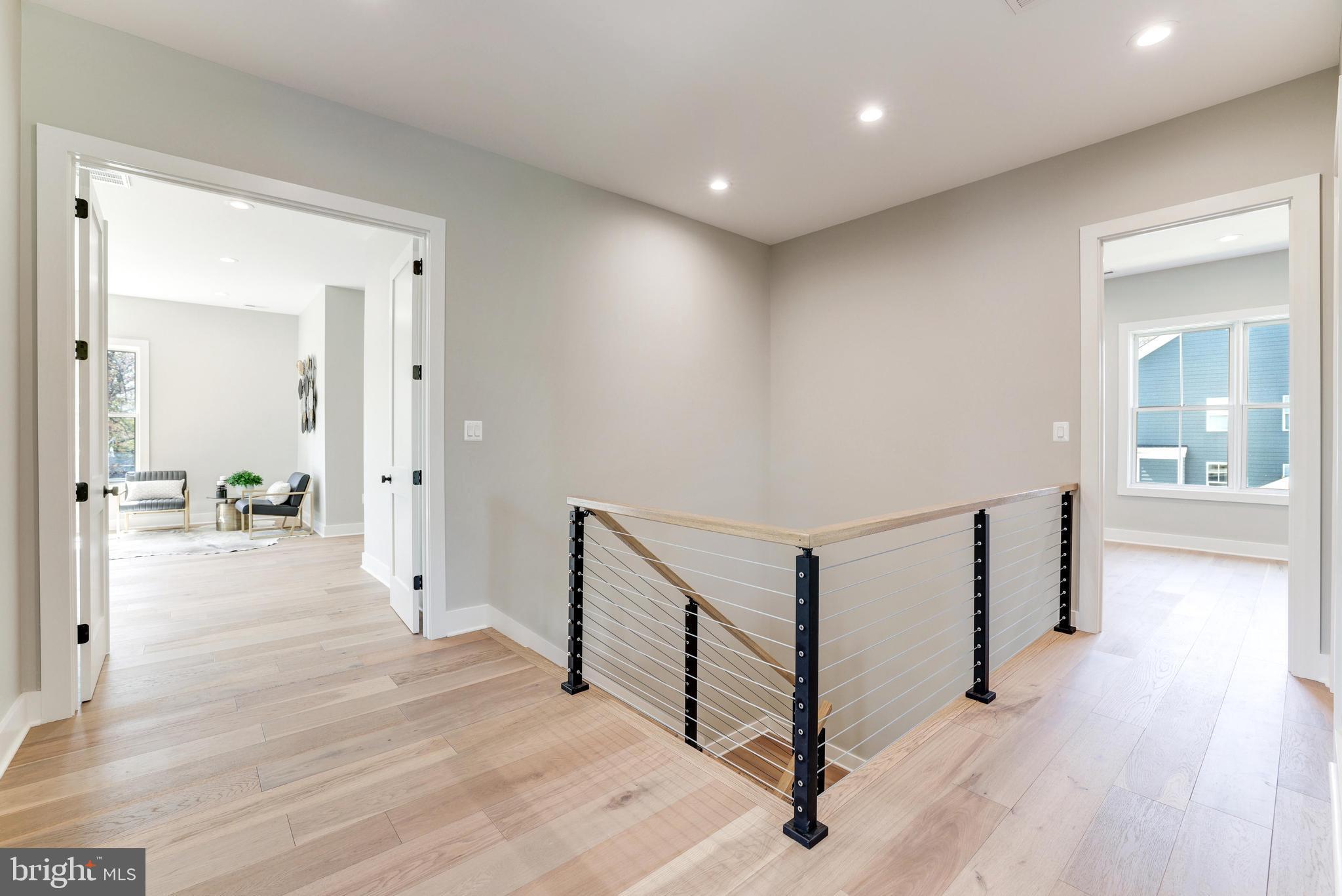 PIMMIT HILLS - Residential