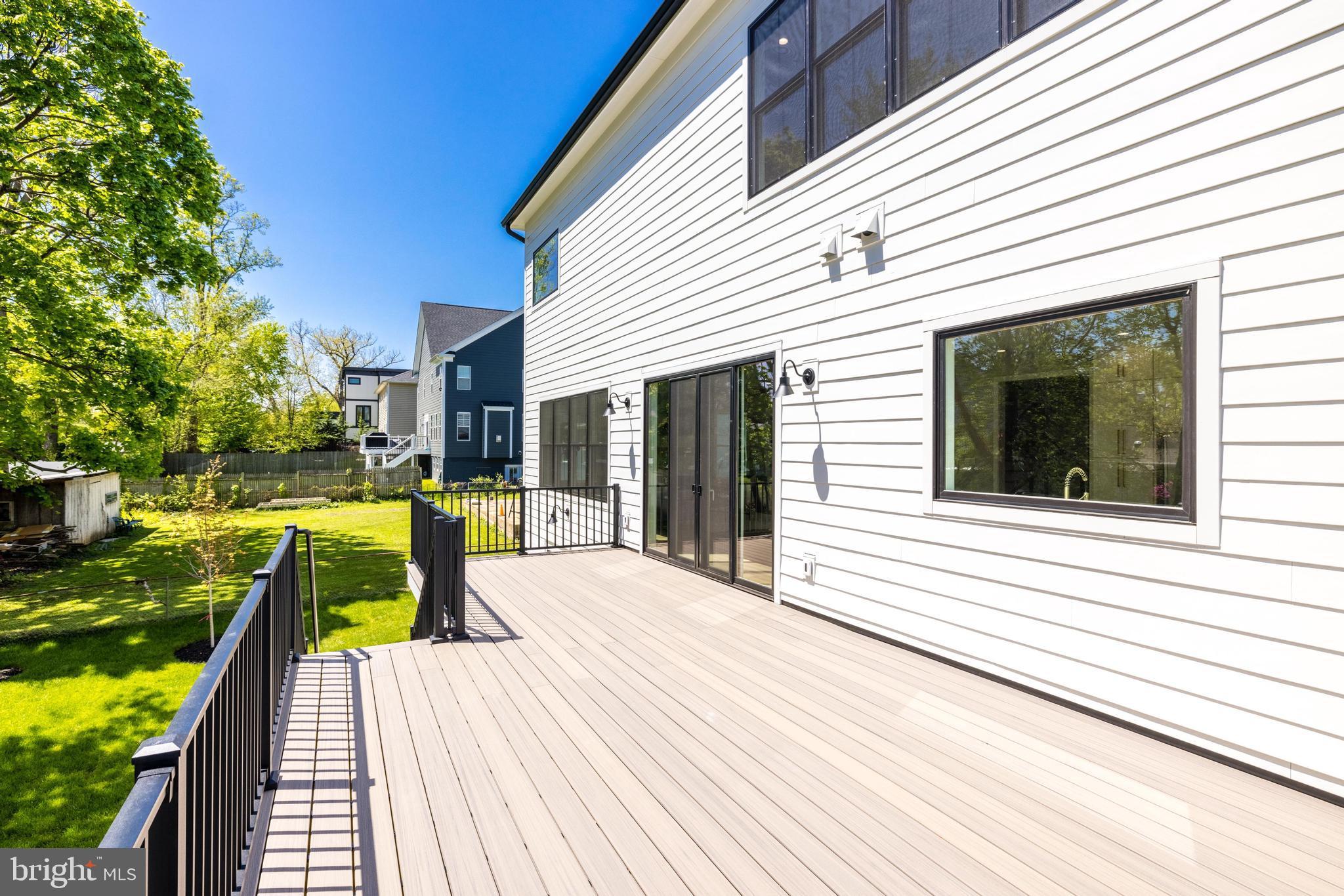 PIMMIT HILLS - Residential