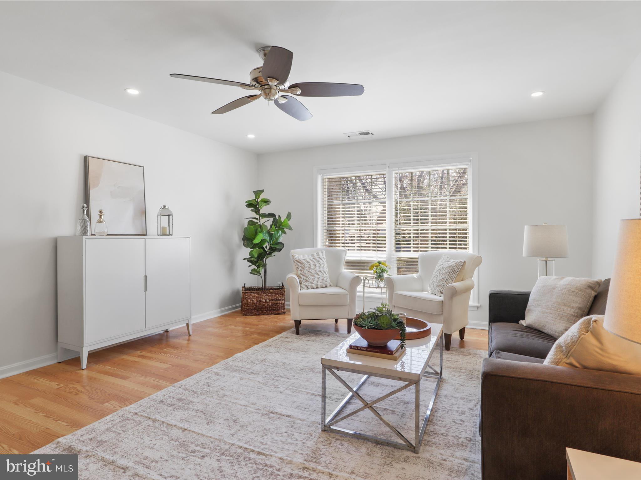 PARKSIDE AT ALEXANDRIA - Residential