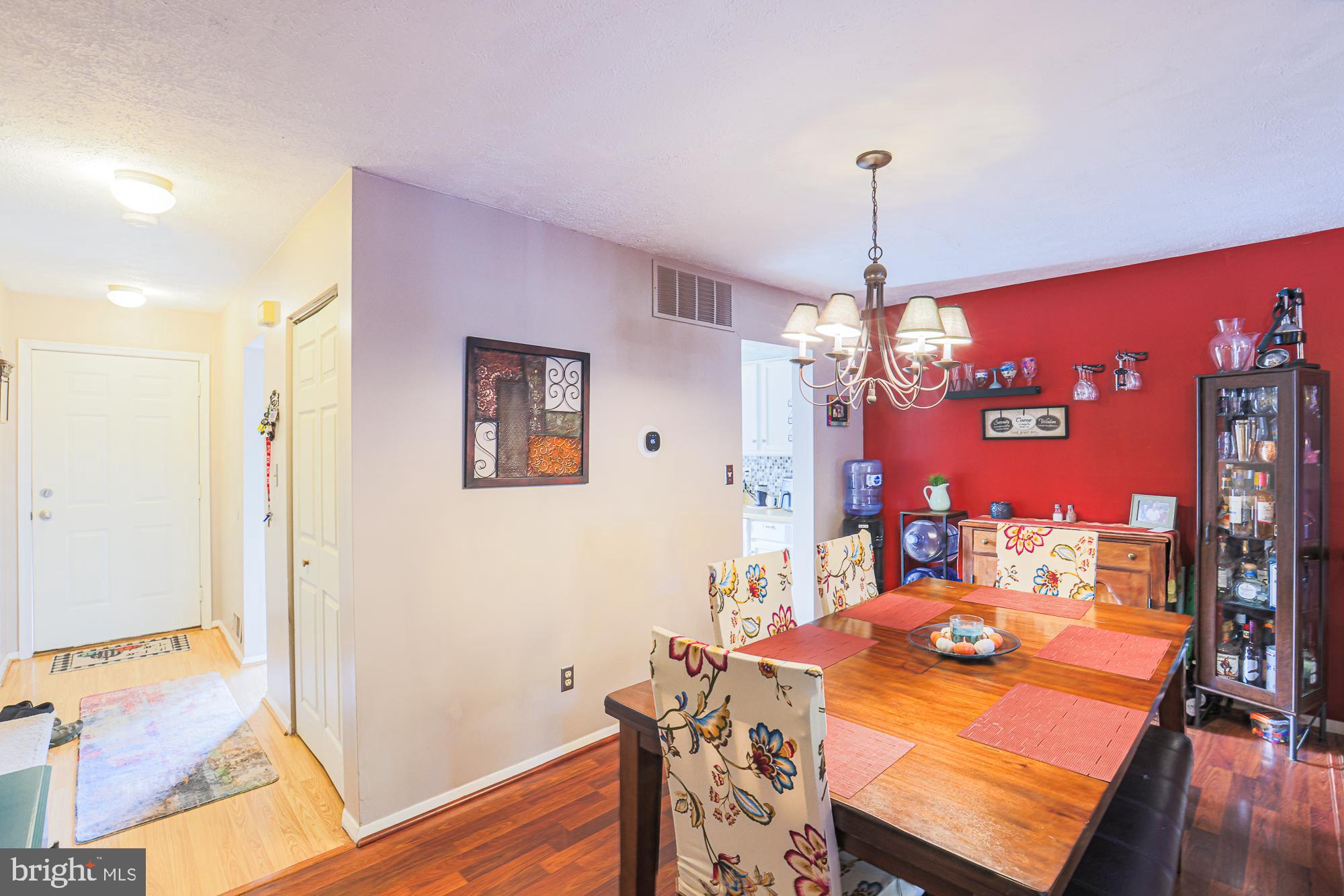 OAKHURST - Residential