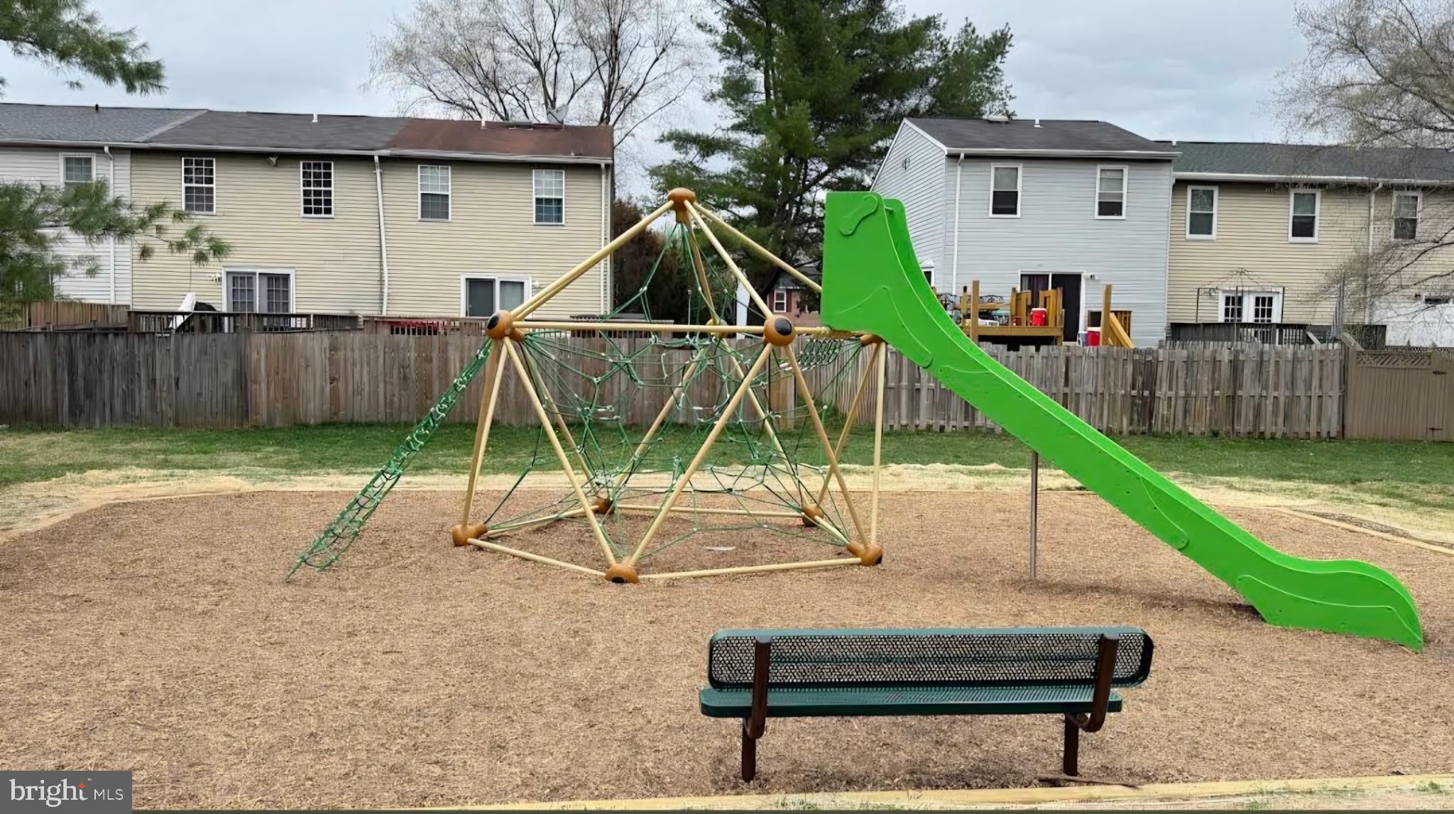 OAKHURST - Residential