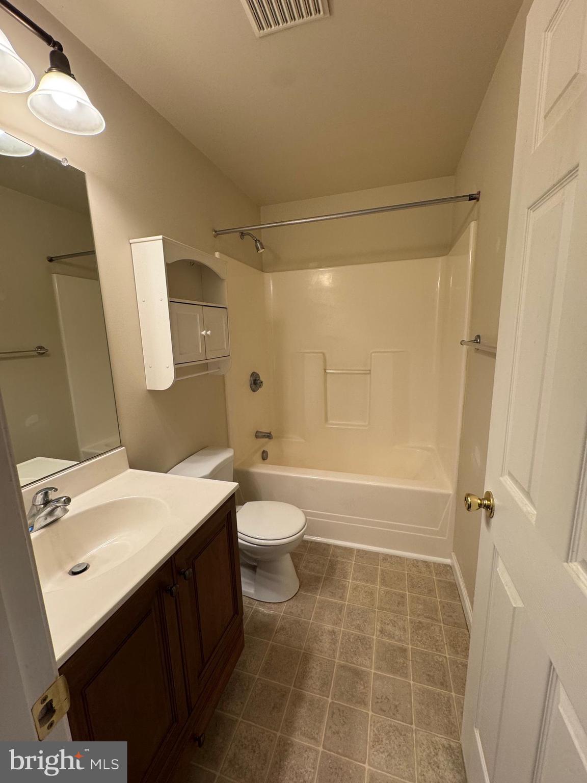 KEYSTONE MANOR - Residential Lease