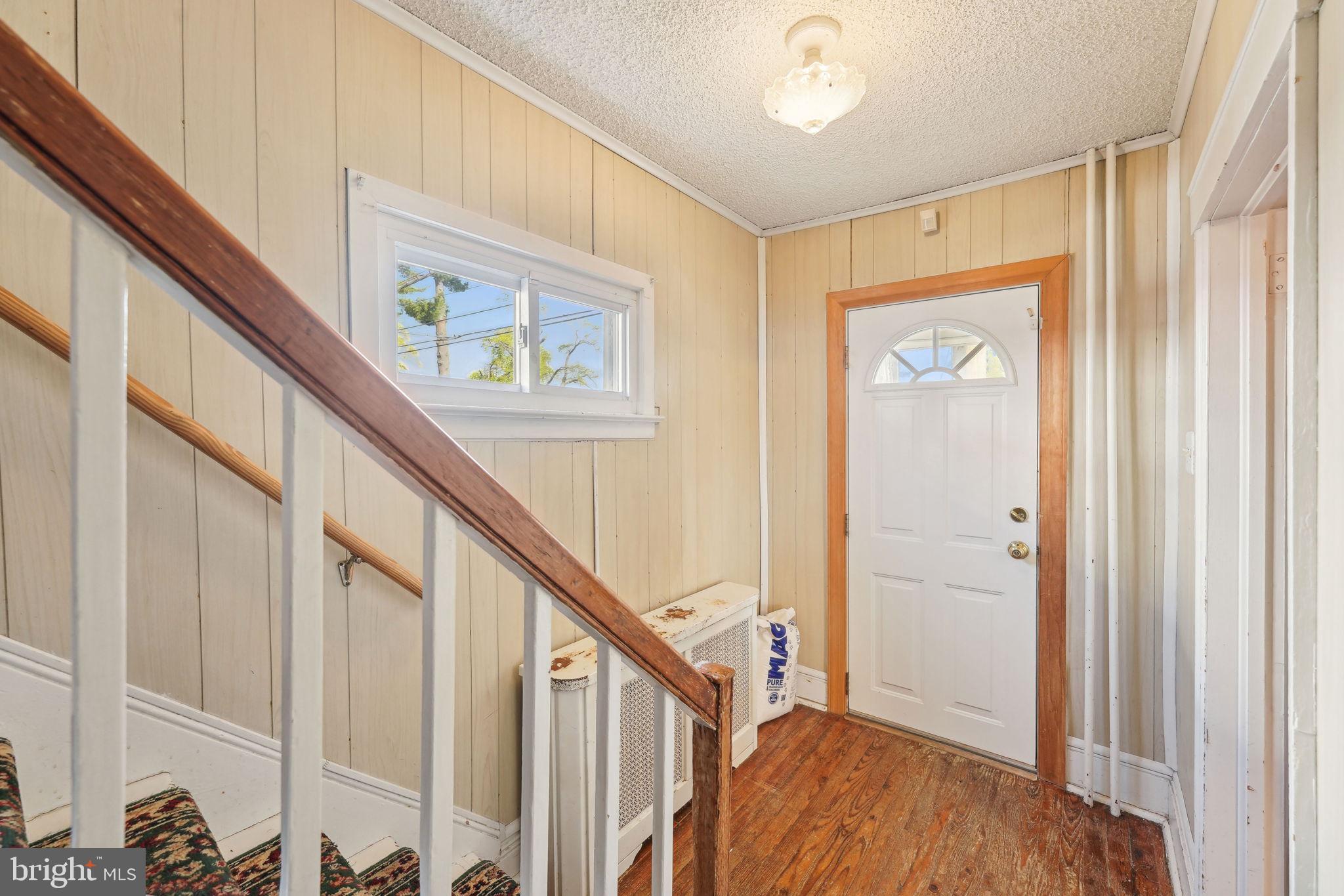 WEST OAK LANE - Residential