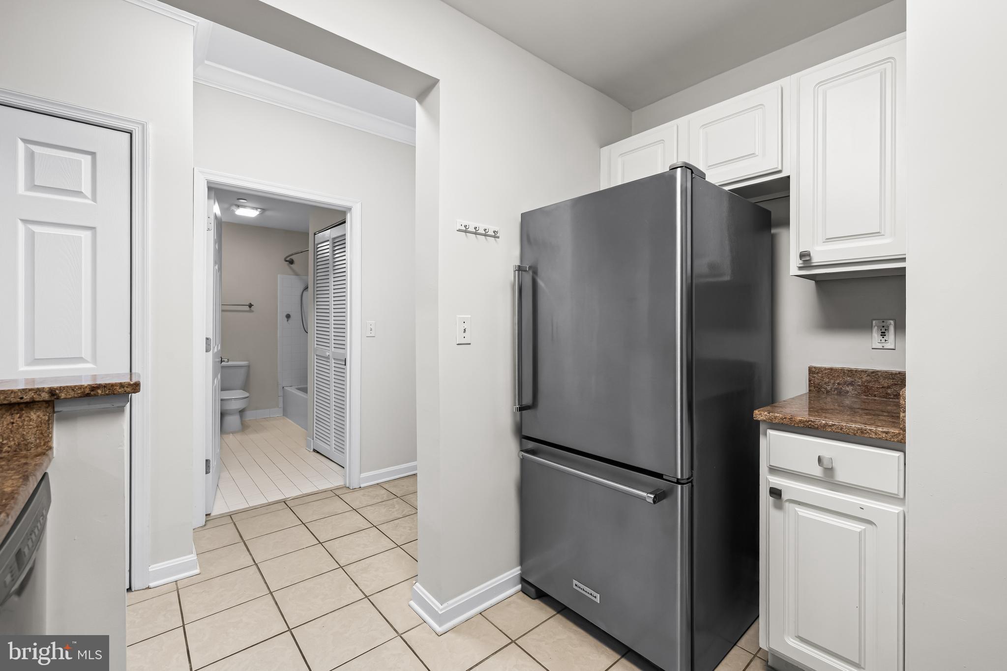 PIERSIDE AT HARBORVIEW - Residential