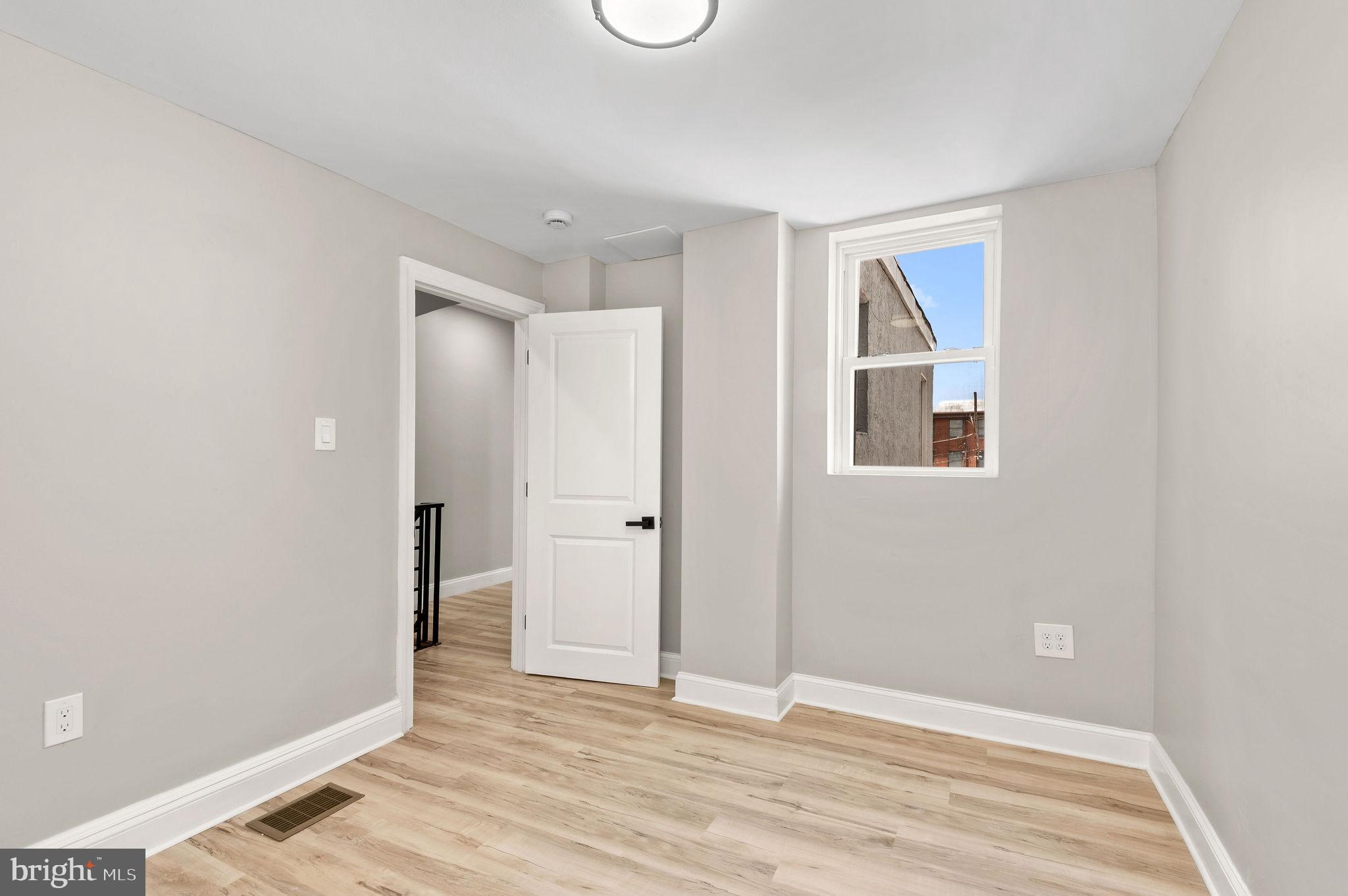 PHILADELPHIA (SOUTH) - Residential