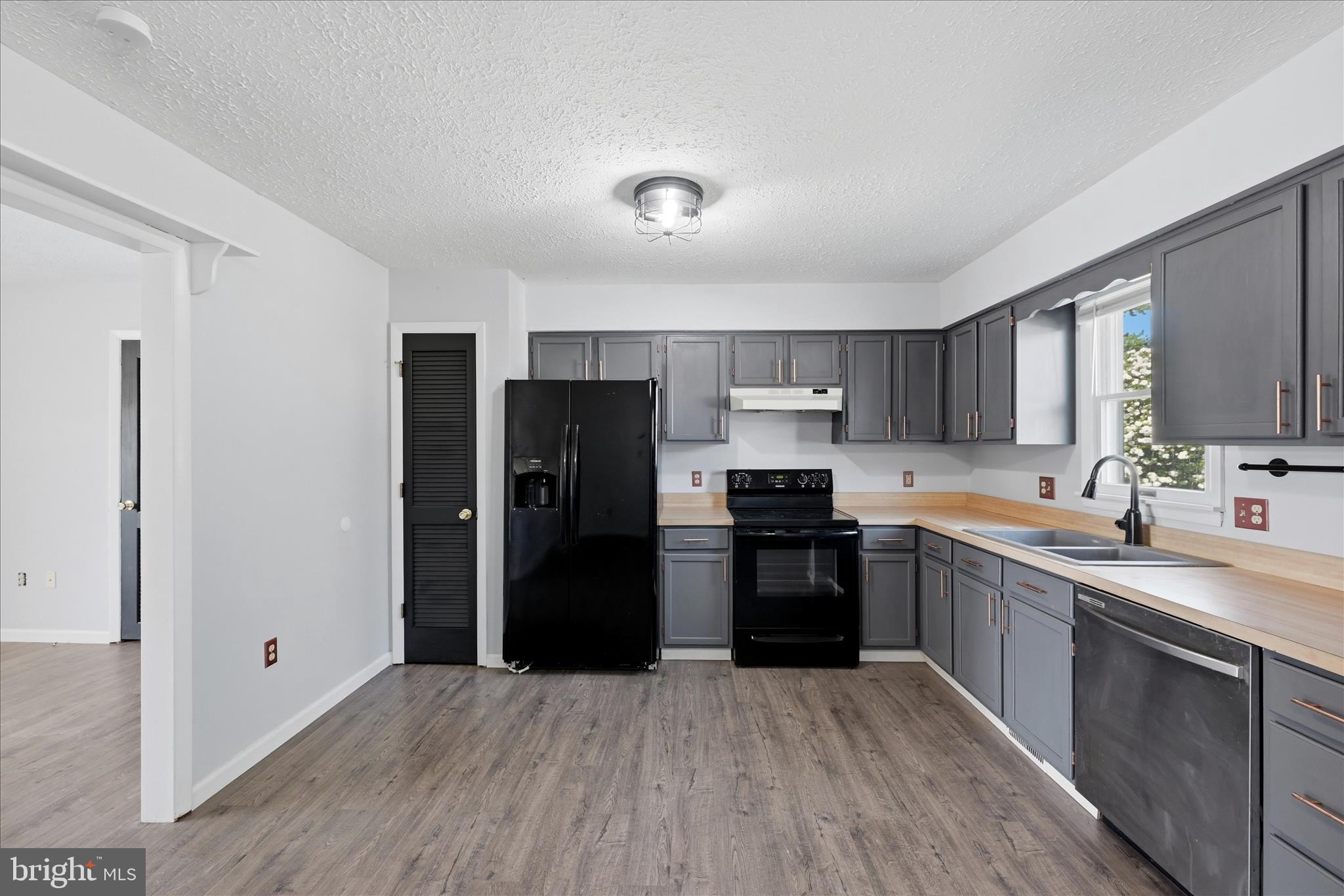 GREENBRIAR VILLAGE - Residential