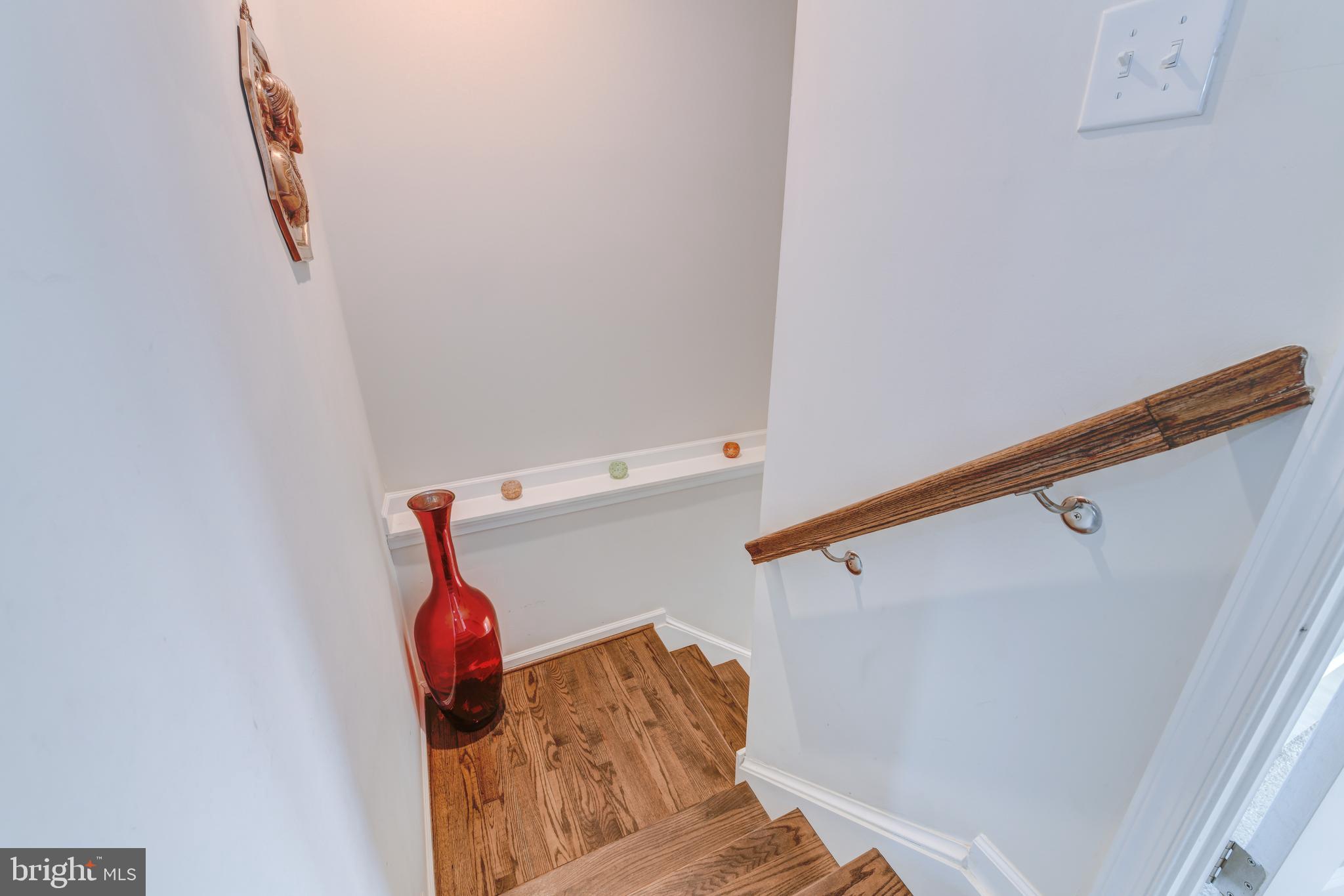 MALVERN WALK - Residential Lease