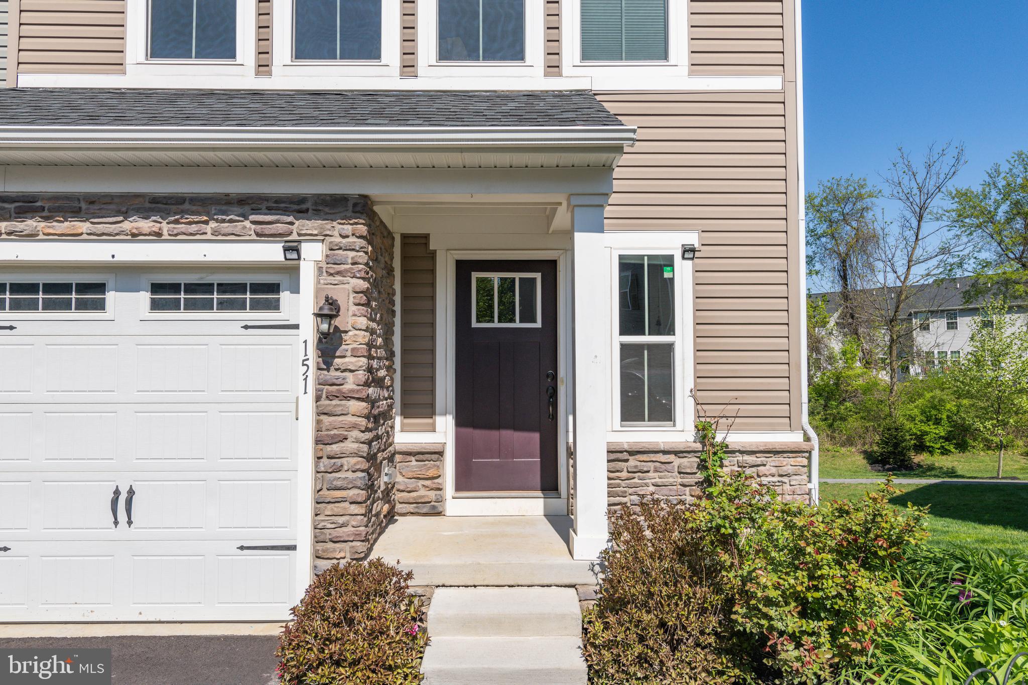 MALVERN WALK - Residential Lease