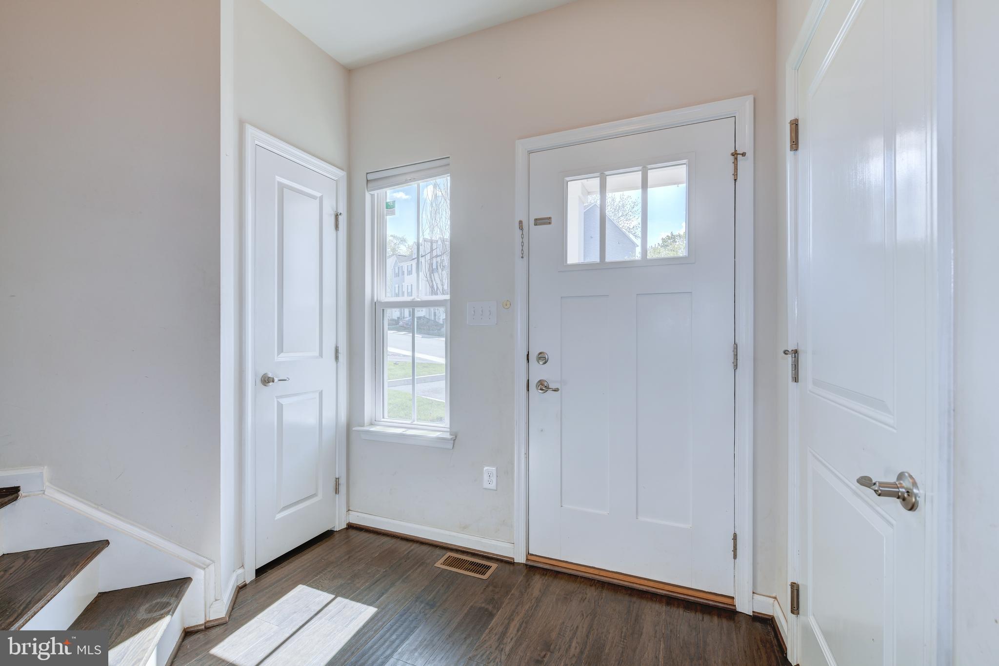 MALVERN WALK - Residential Lease