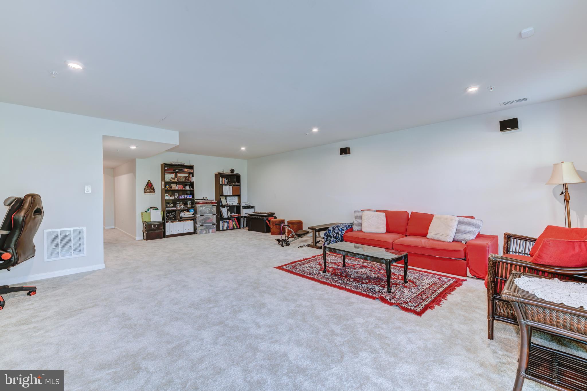 MALVERN WALK - Residential Lease