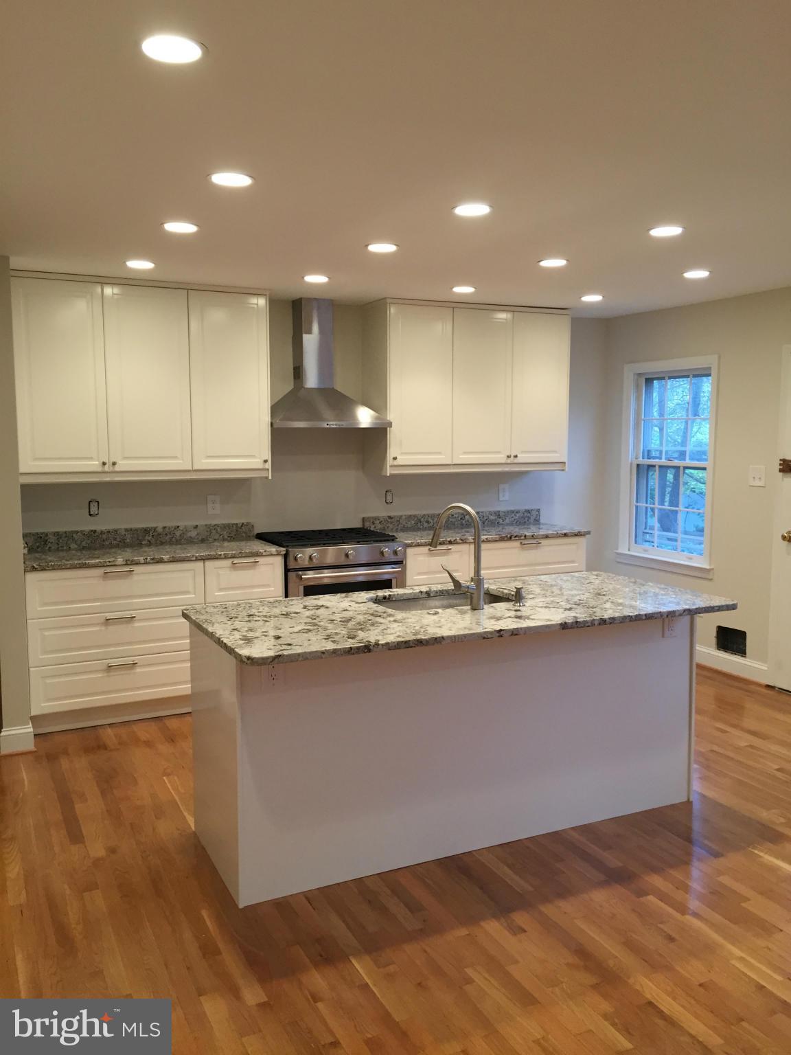 KINGS MANOR TOWNE HOUSES - Residential Lease