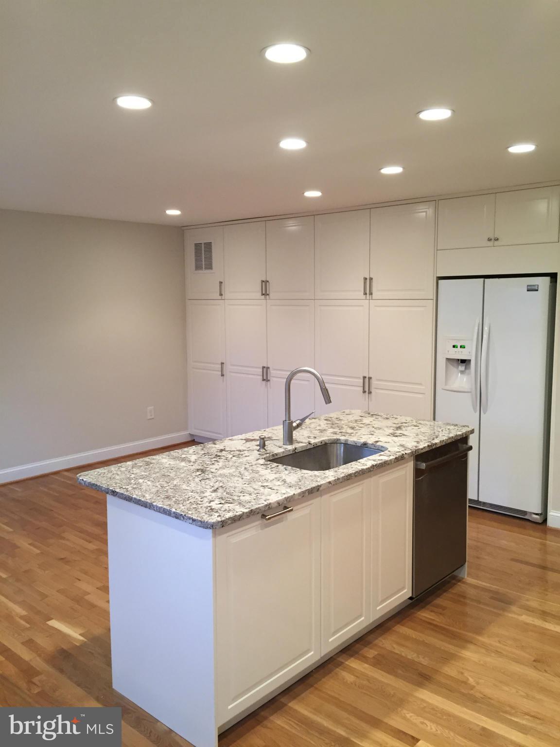 KINGS MANOR TOWNE HOUSES - Residential Lease