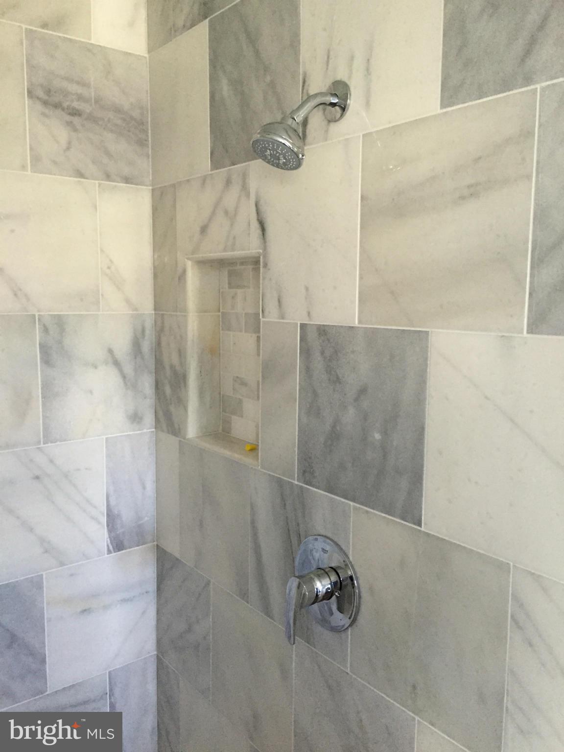 KINGS MANOR TOWNE HOUSES - Residential Lease