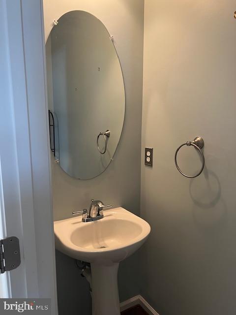 TANYARD SPRINGS - Residential Lease