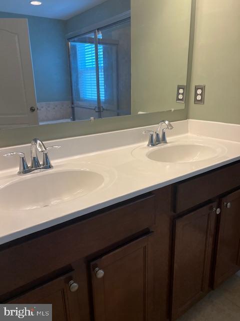 TANYARD SPRINGS - Residential Lease