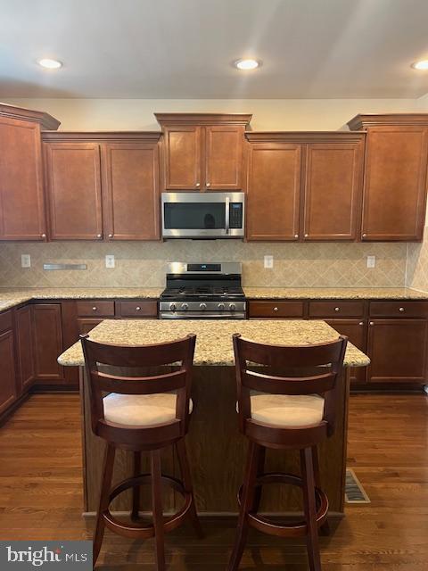 TANYARD SPRINGS - Residential Lease