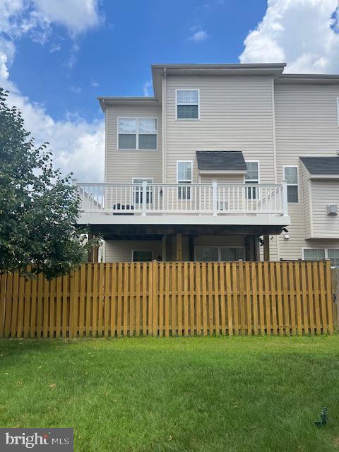 TANYARD SPRINGS - Residential Lease