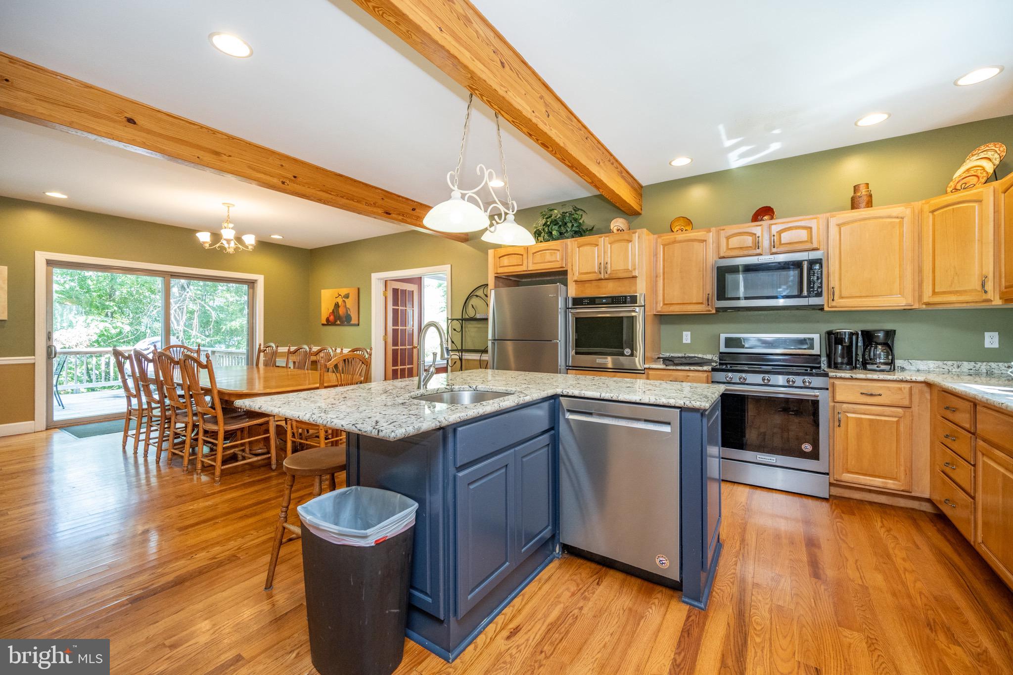 ALPINE SHORES - Residential