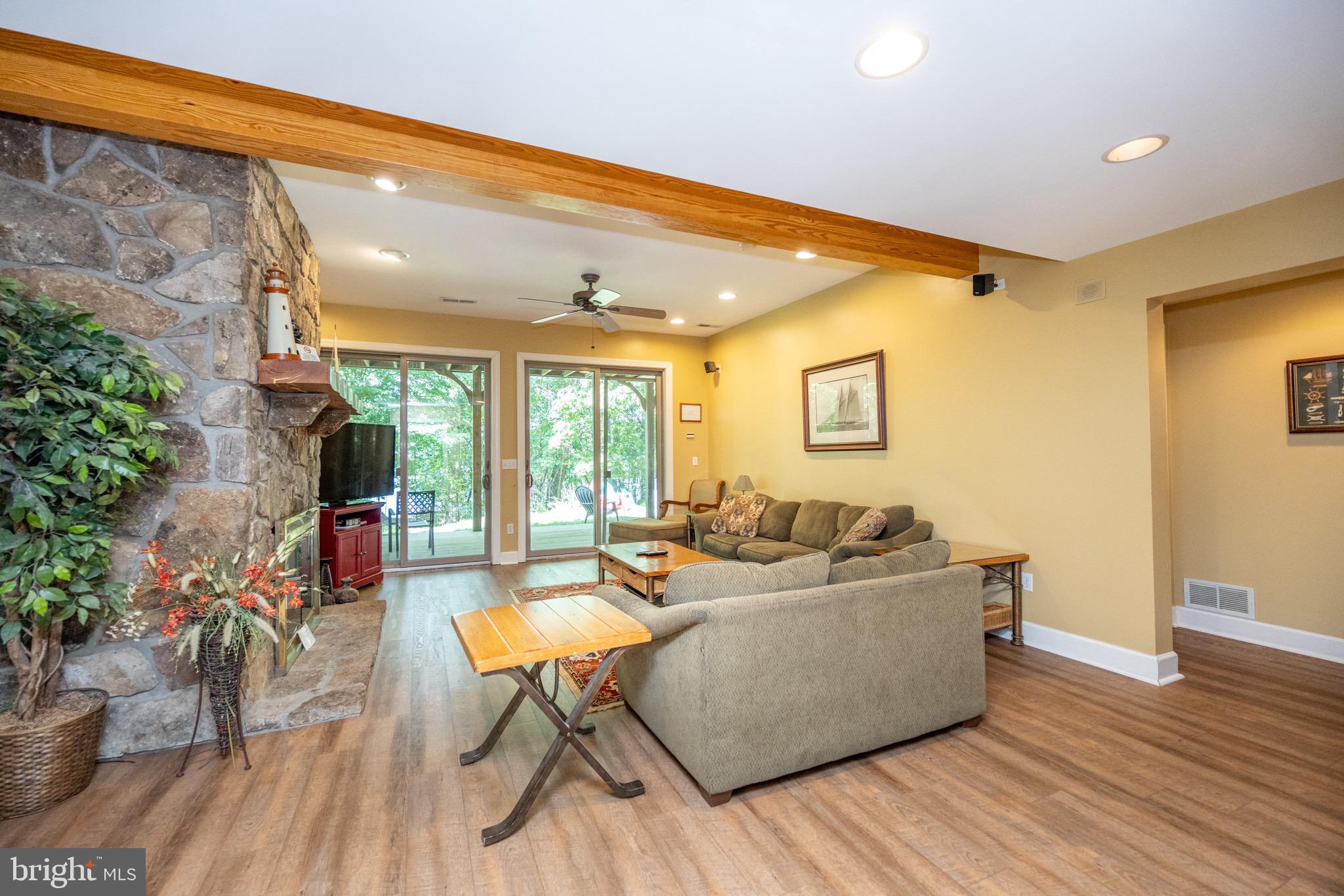 ALPINE SHORES - Residential