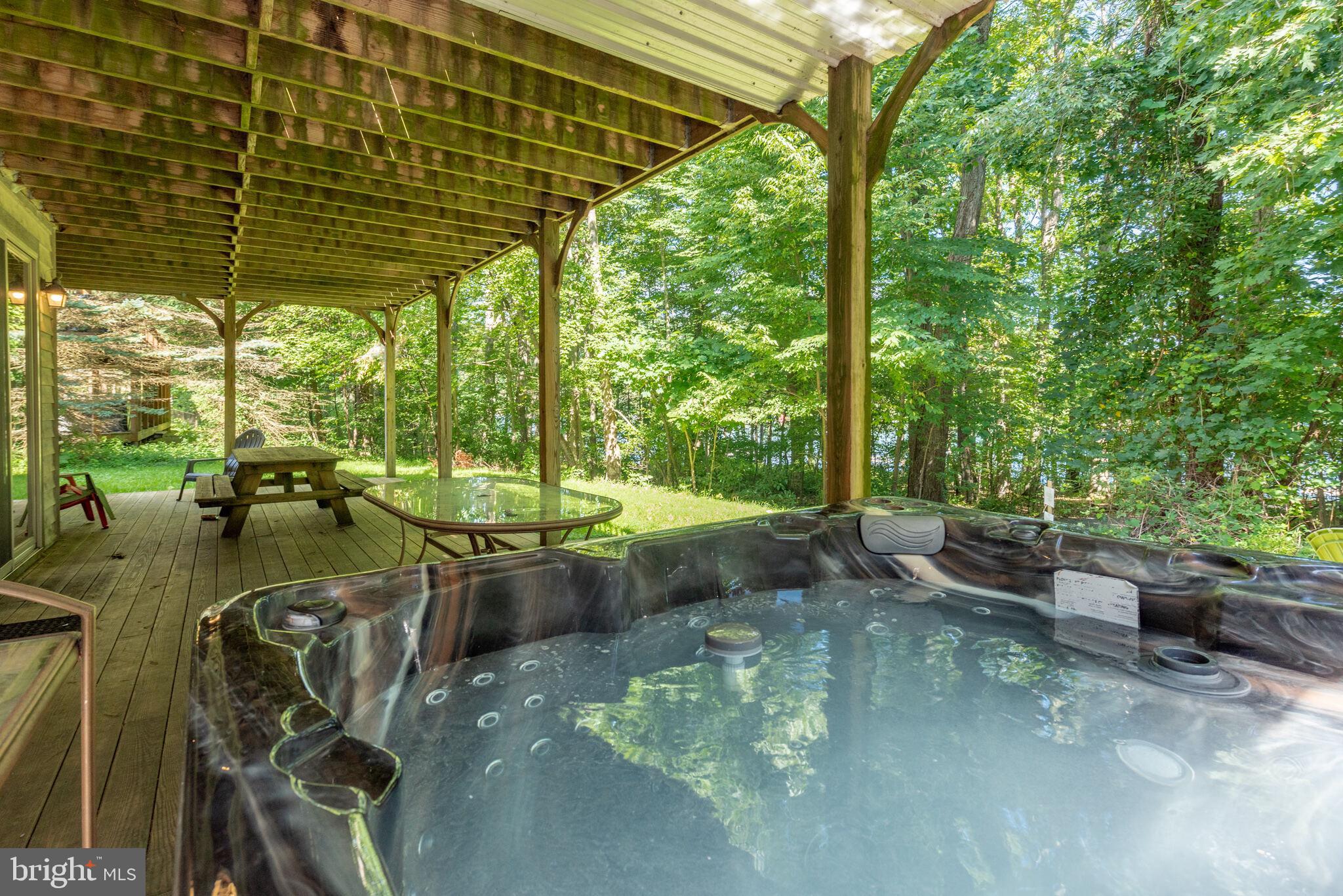 ALPINE SHORES - Residential