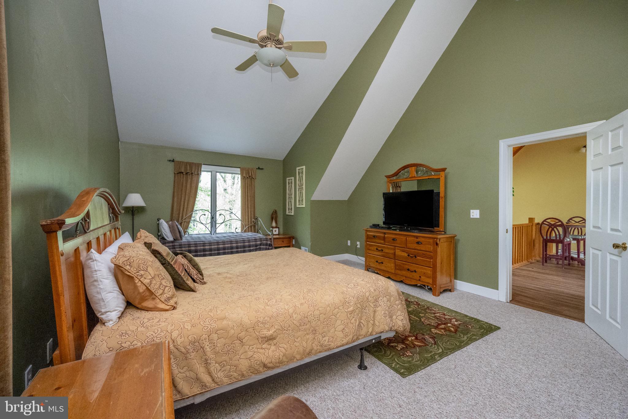 ALPINE SHORES - Residential