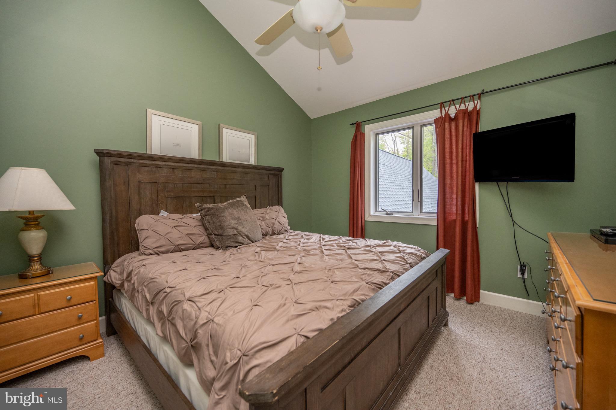 ALPINE SHORES - Residential