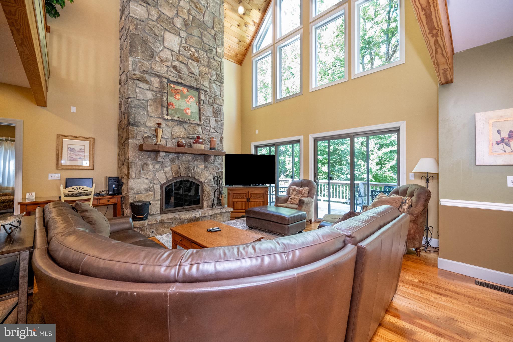 ALPINE SHORES - Residential