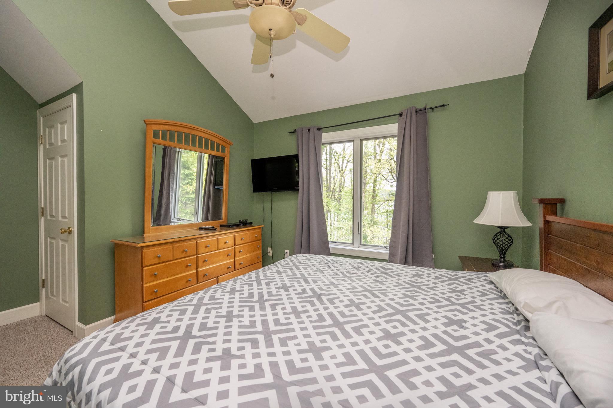 ALPINE SHORES - Residential