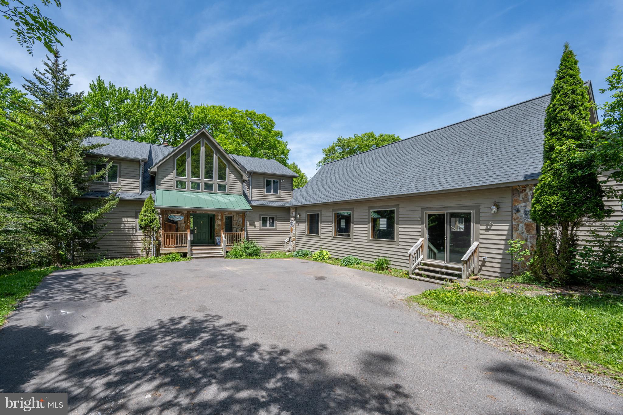 ALPINE SHORES - Residential