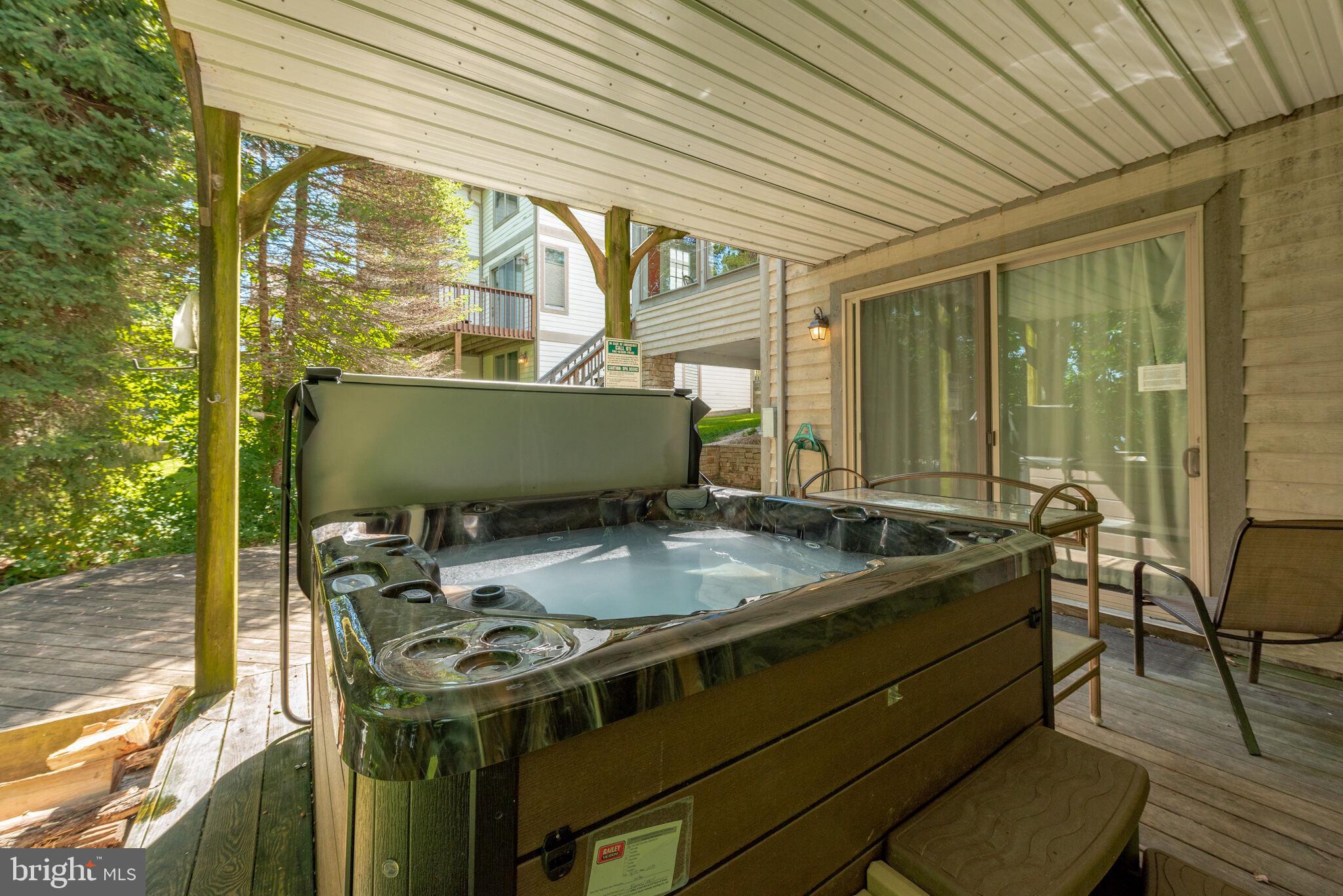 ALPINE SHORES - Residential