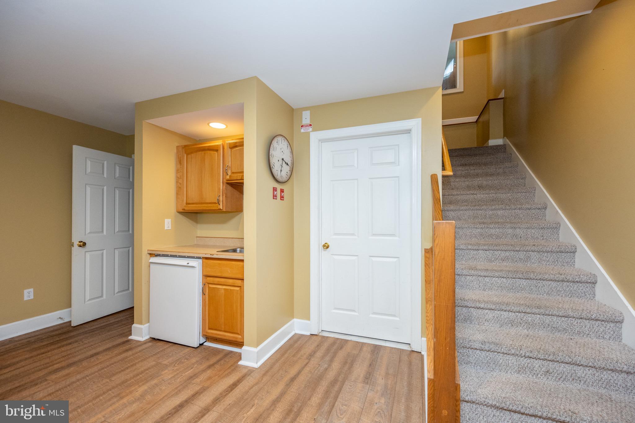 ALPINE SHORES - Residential