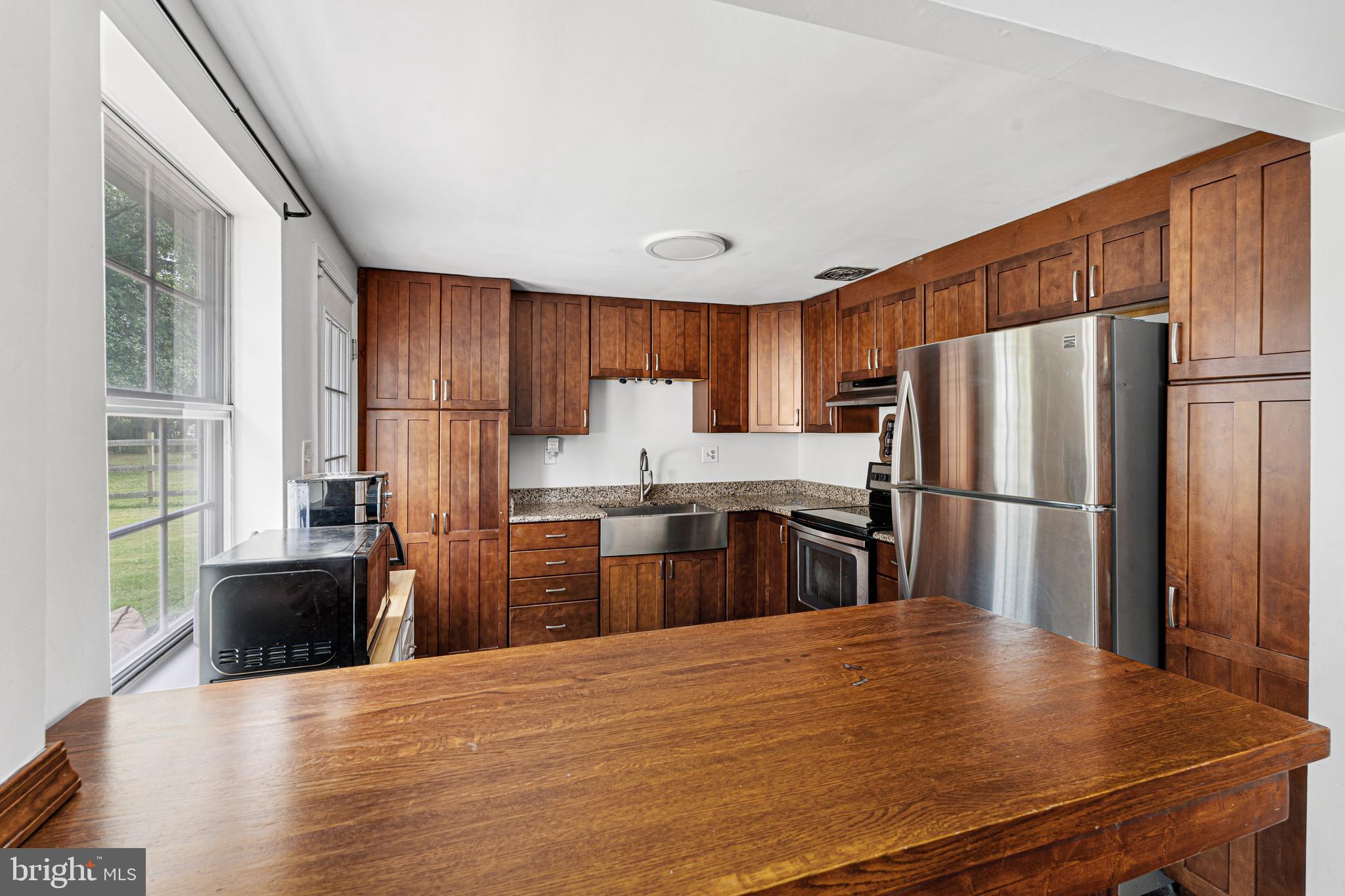 LODGE FOREST MANOR - Residential