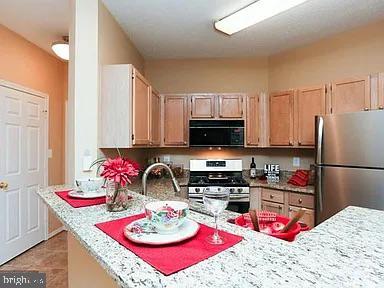 4443 FAIR STONE DRIVE 102