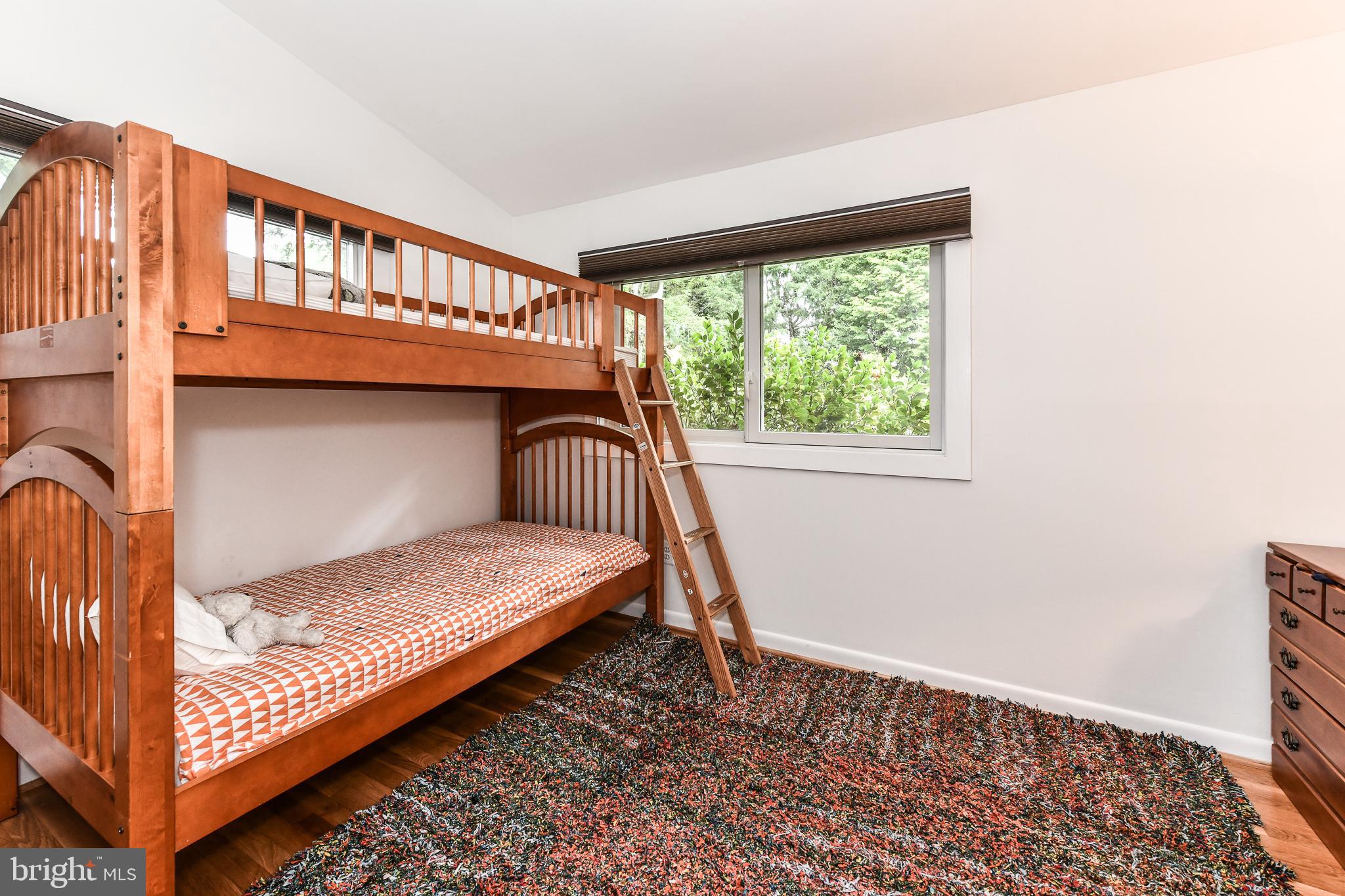 ROSEMONT - Residential Lease