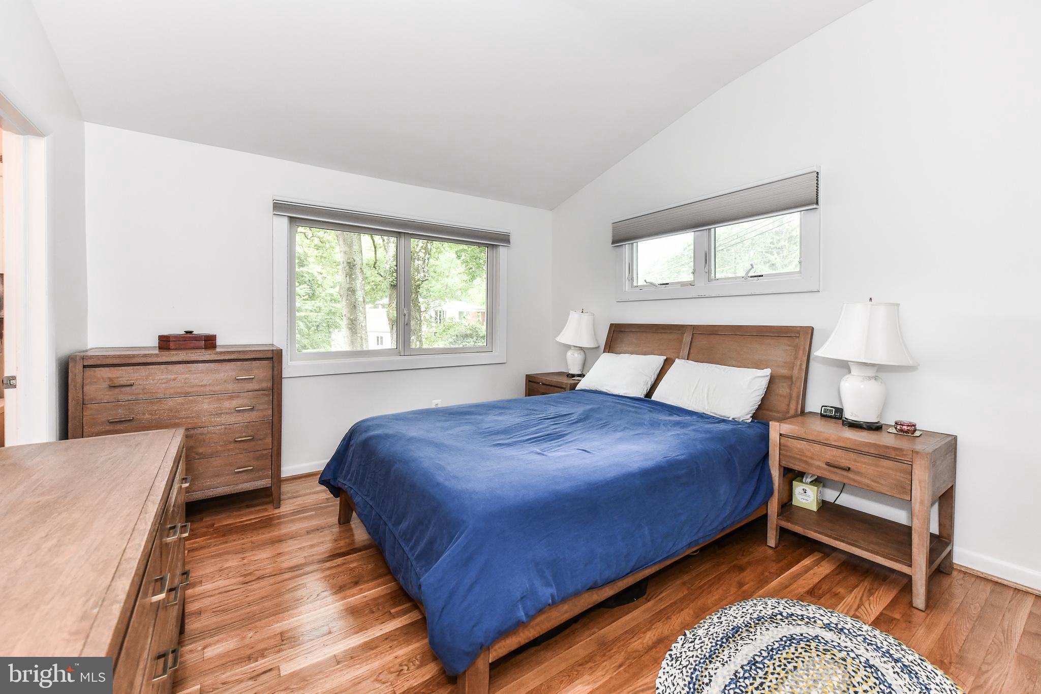 ROSEMONT - Residential Lease