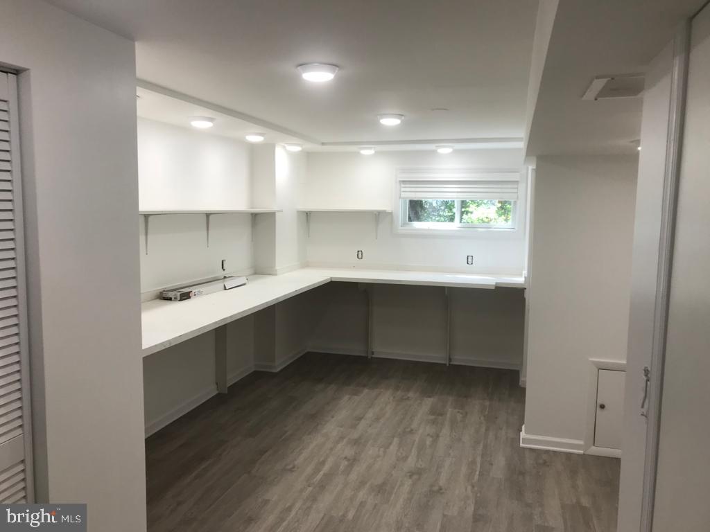 ROSEMONT - Residential Lease