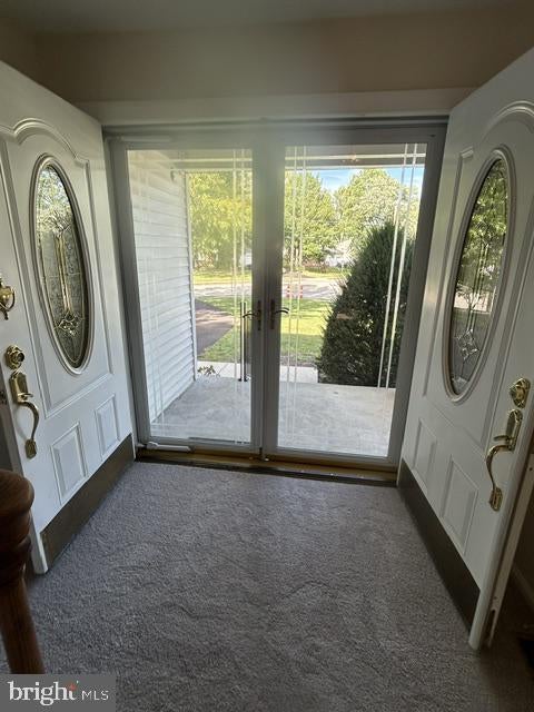 1 EMBASSY CIRCLE