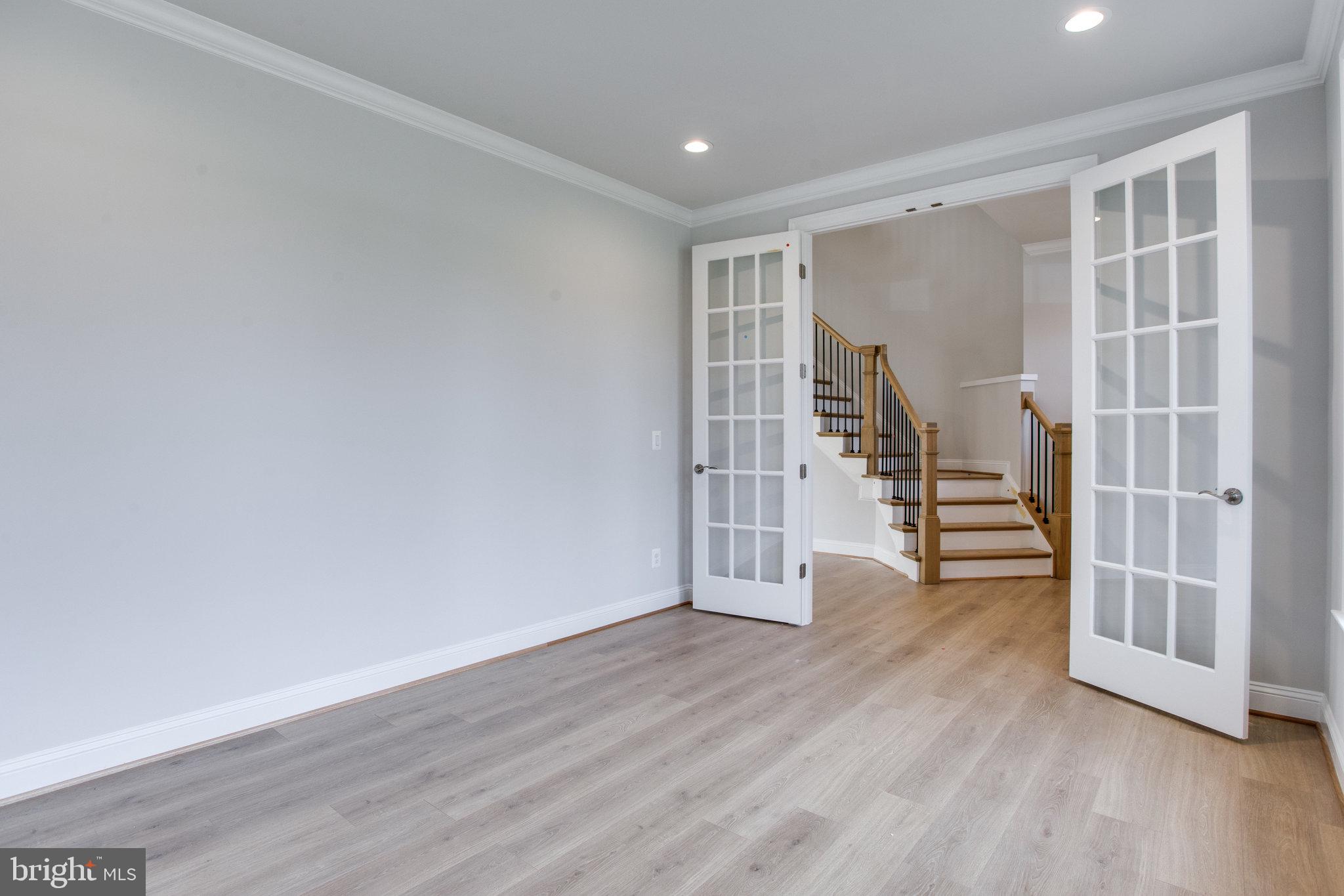 TIBURON - Residential