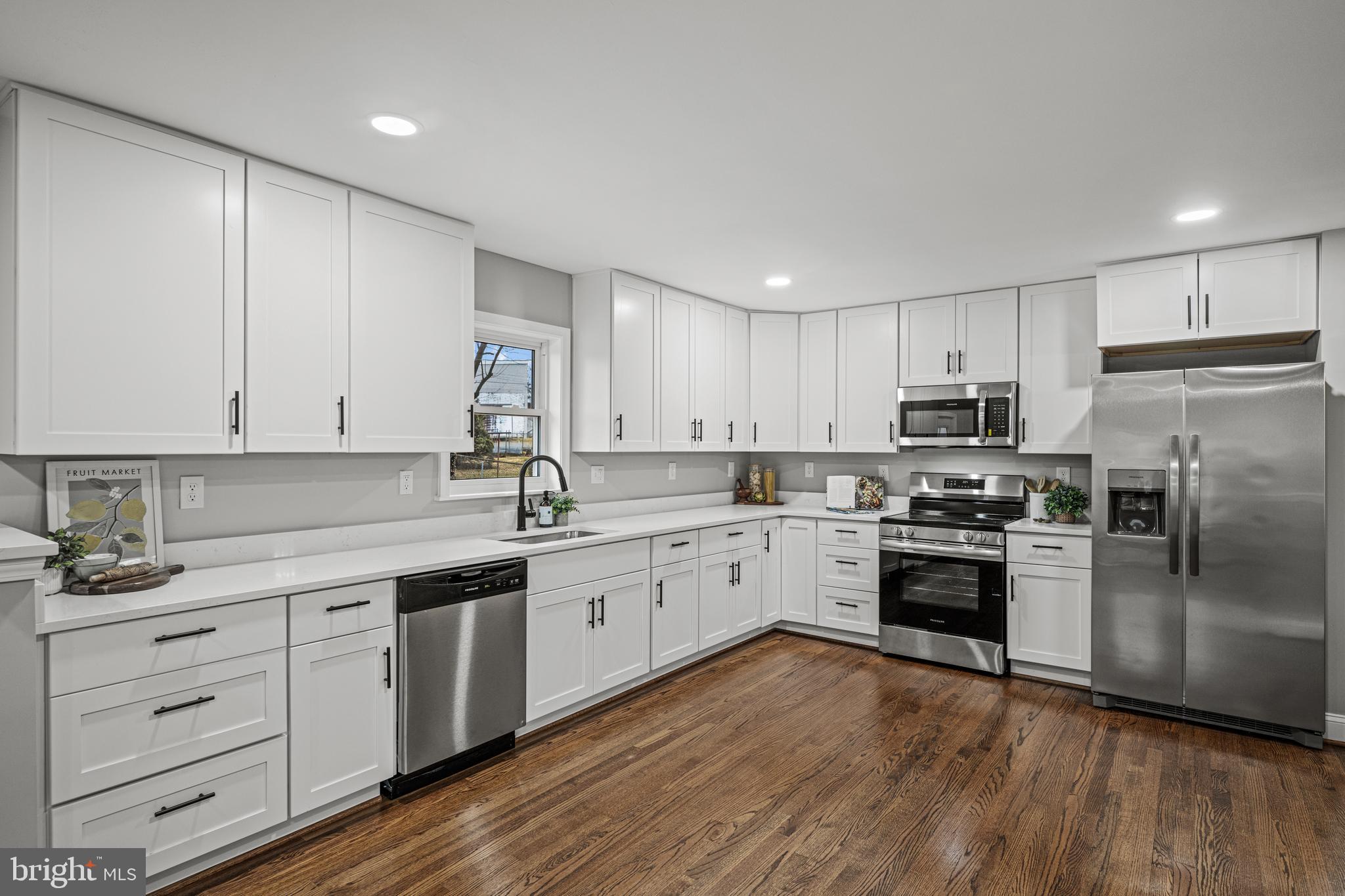 HAGERSTOWN - Residential