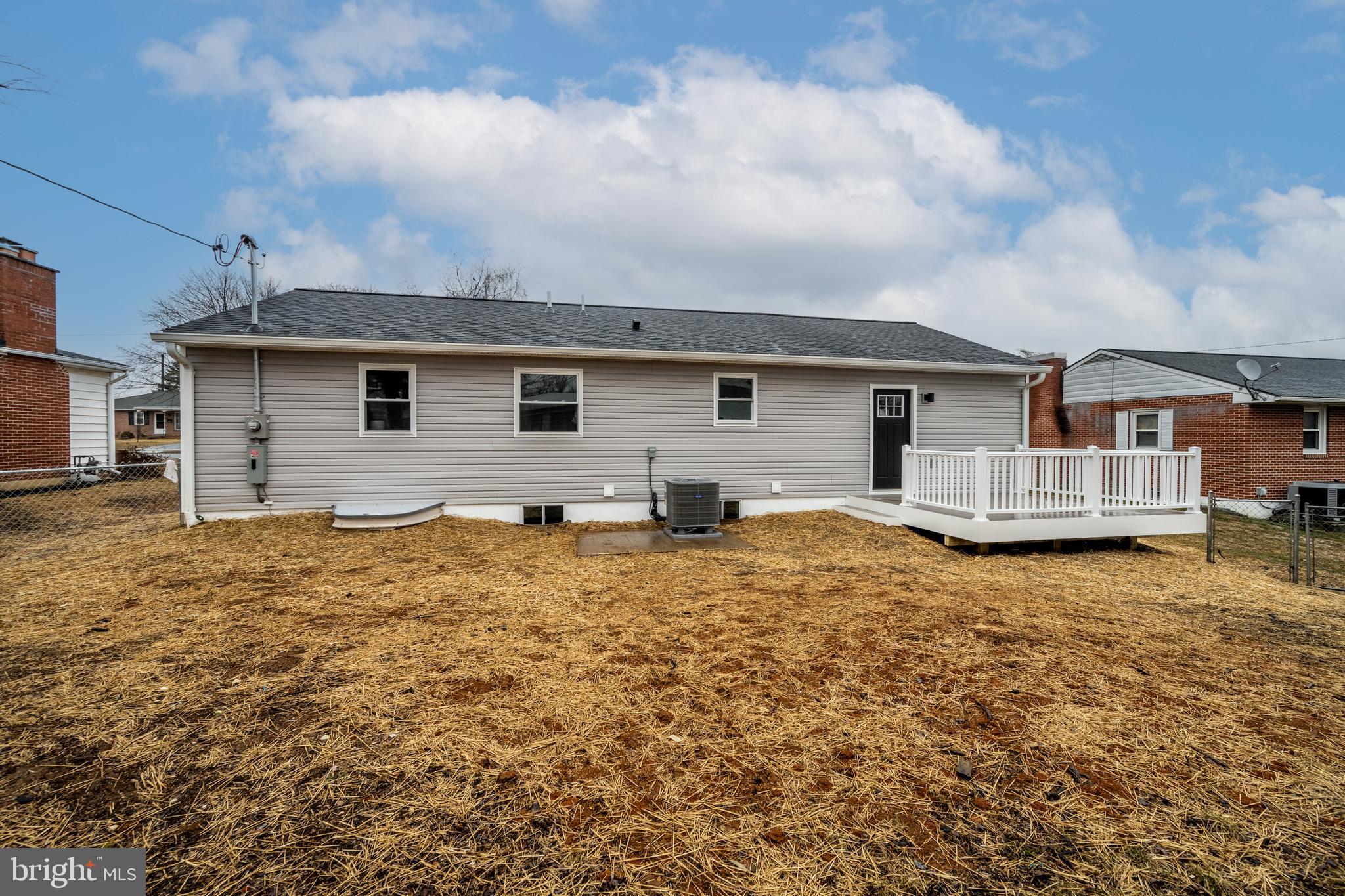 HAGERSTOWN - Residential